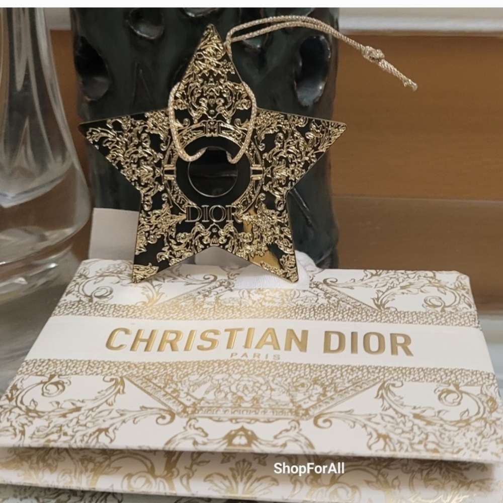 RARE DIOR 2024 Engraved Metal Gold Star Charm Christmas Ornament Gift Ba…